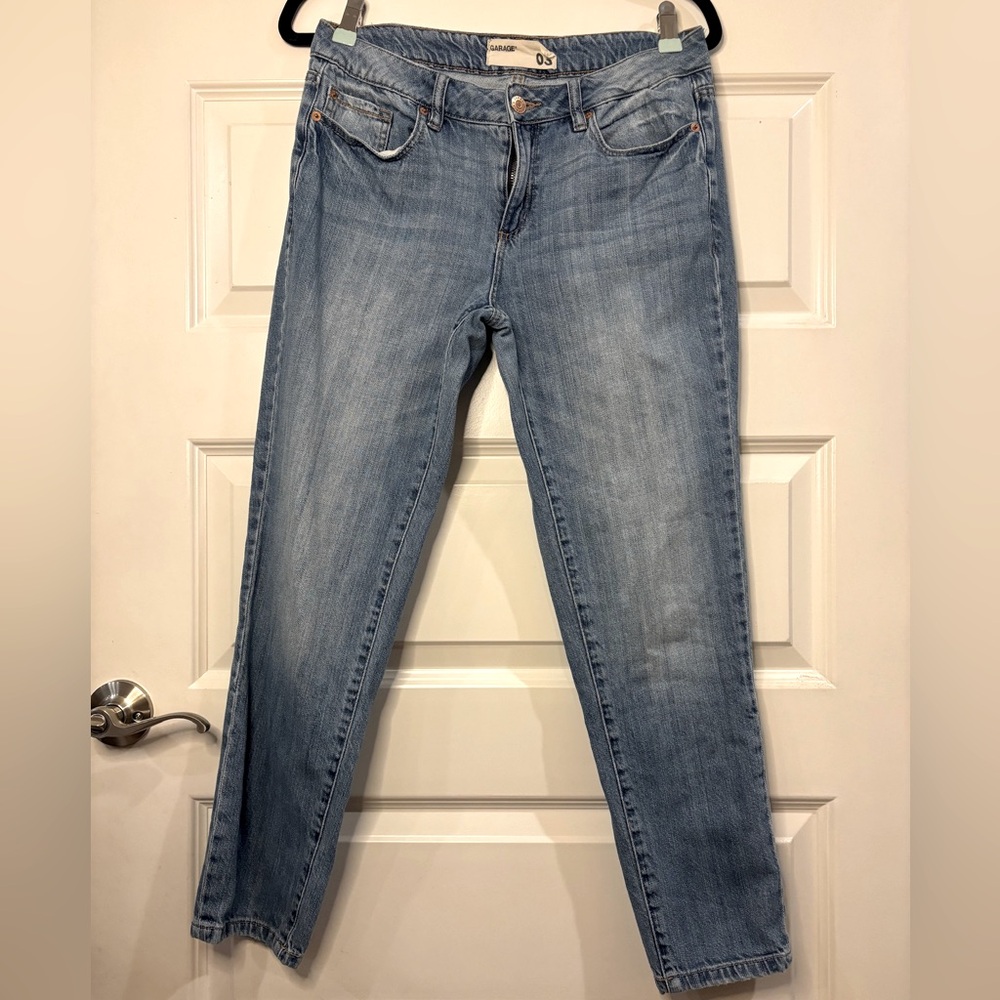 Garage Size 3 Straight Legged Jeans
